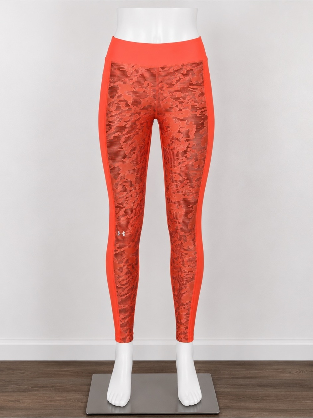Under Armour HeatGear Compression Leggings Womens Medium Orange Camo